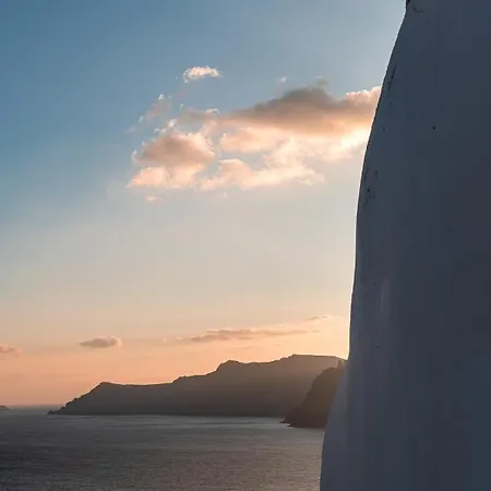 Caldera Premium Oia (Santorini)