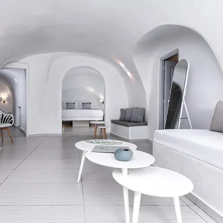Caldera Premium Oia (Santorini)